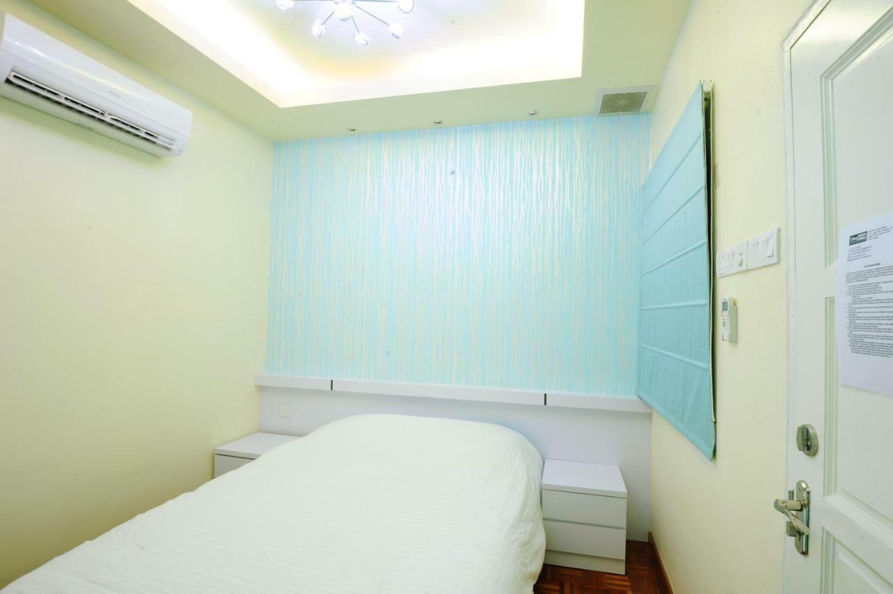 The One Vacation Home Malacca Exteriör bild