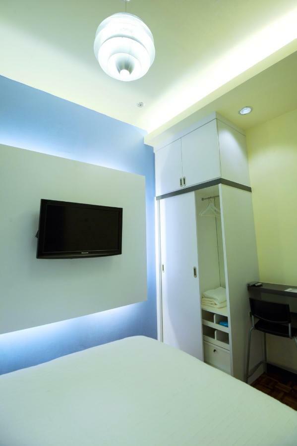 The One Vacation Home Malacca Exteriör bild